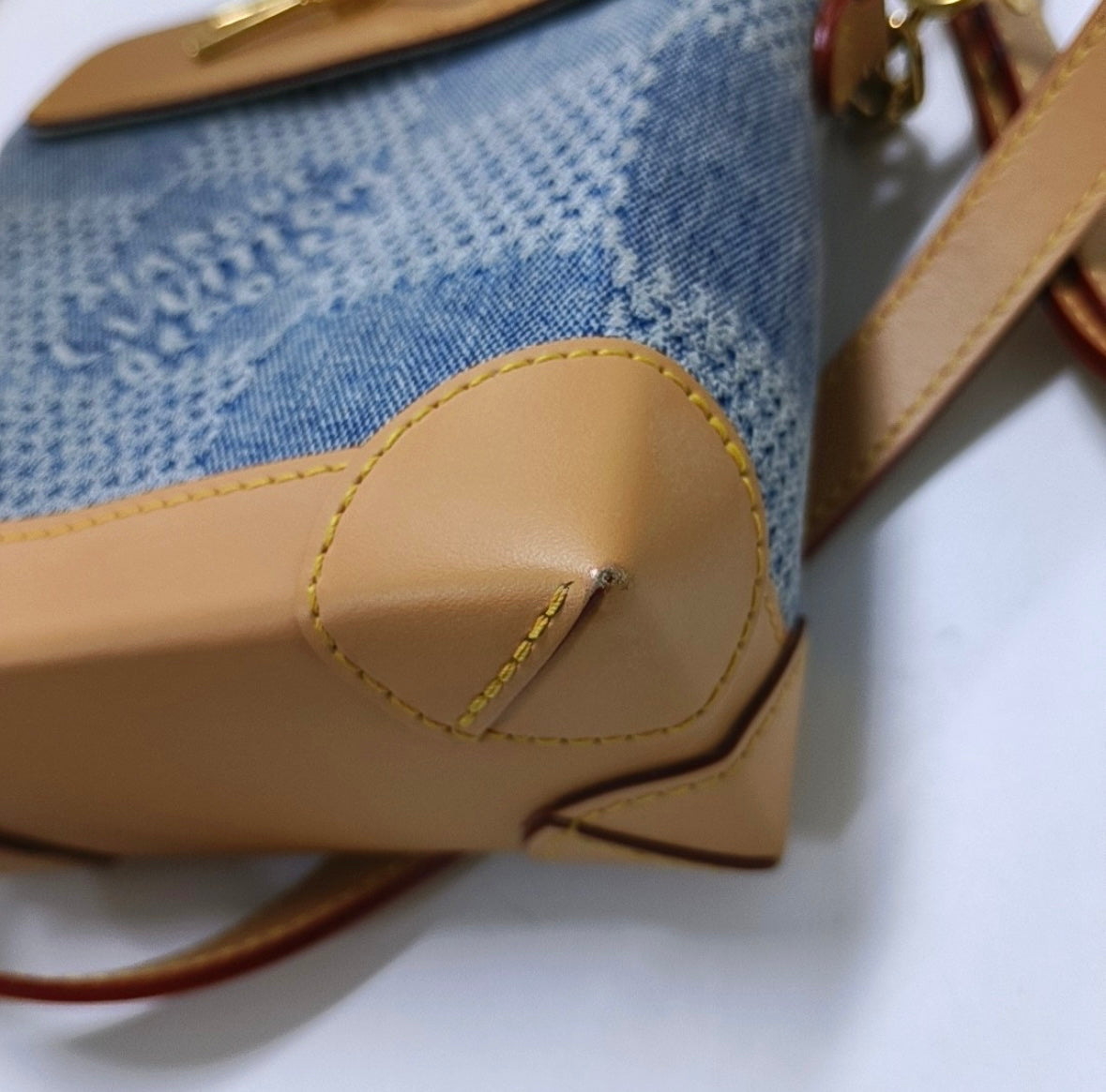 Louis Vuitton - Other - Denim - Jeans - Blue - (mini)