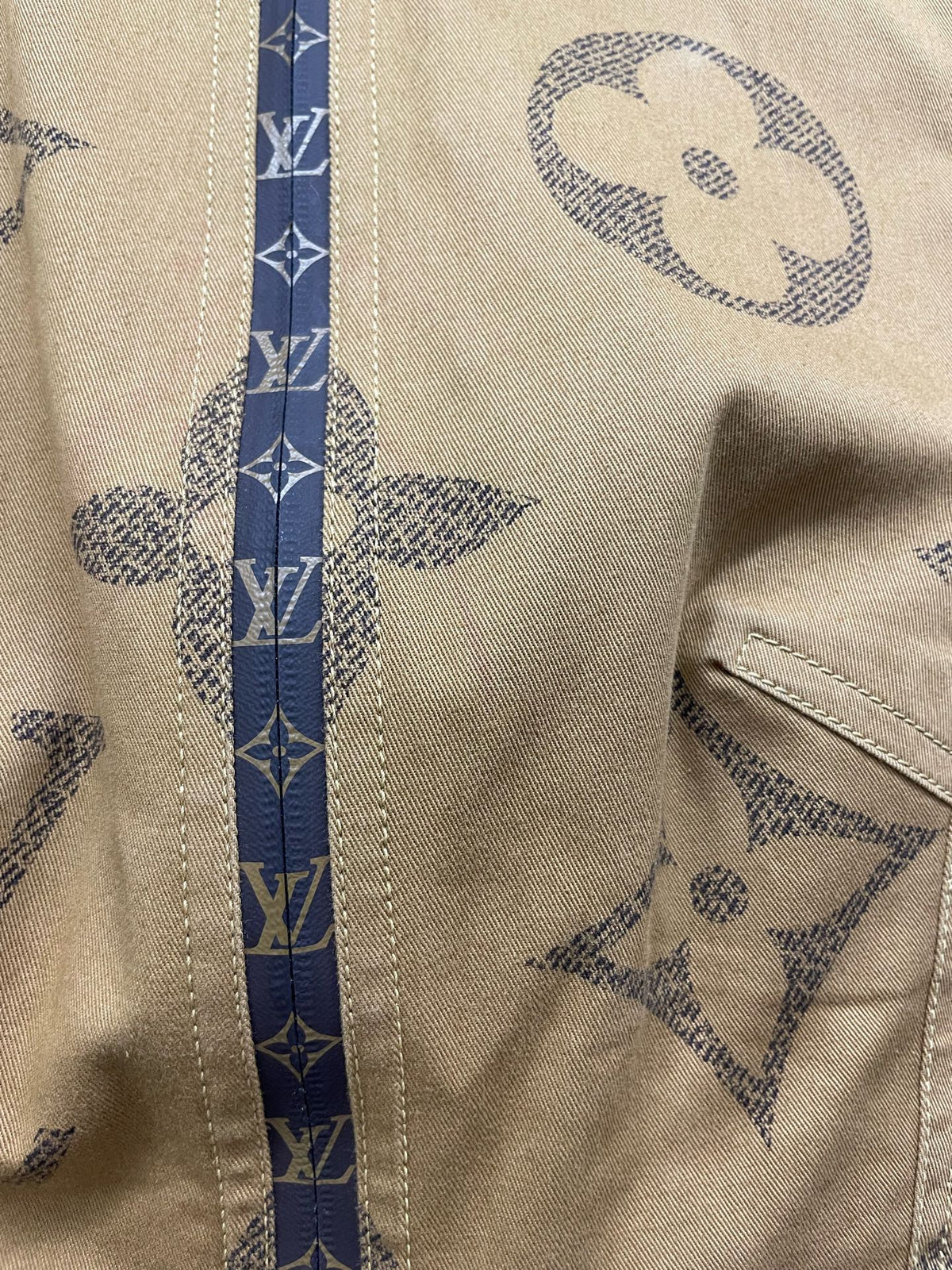 Louis Vuitton - Other - Denim - Jeans - Yellow - (38)