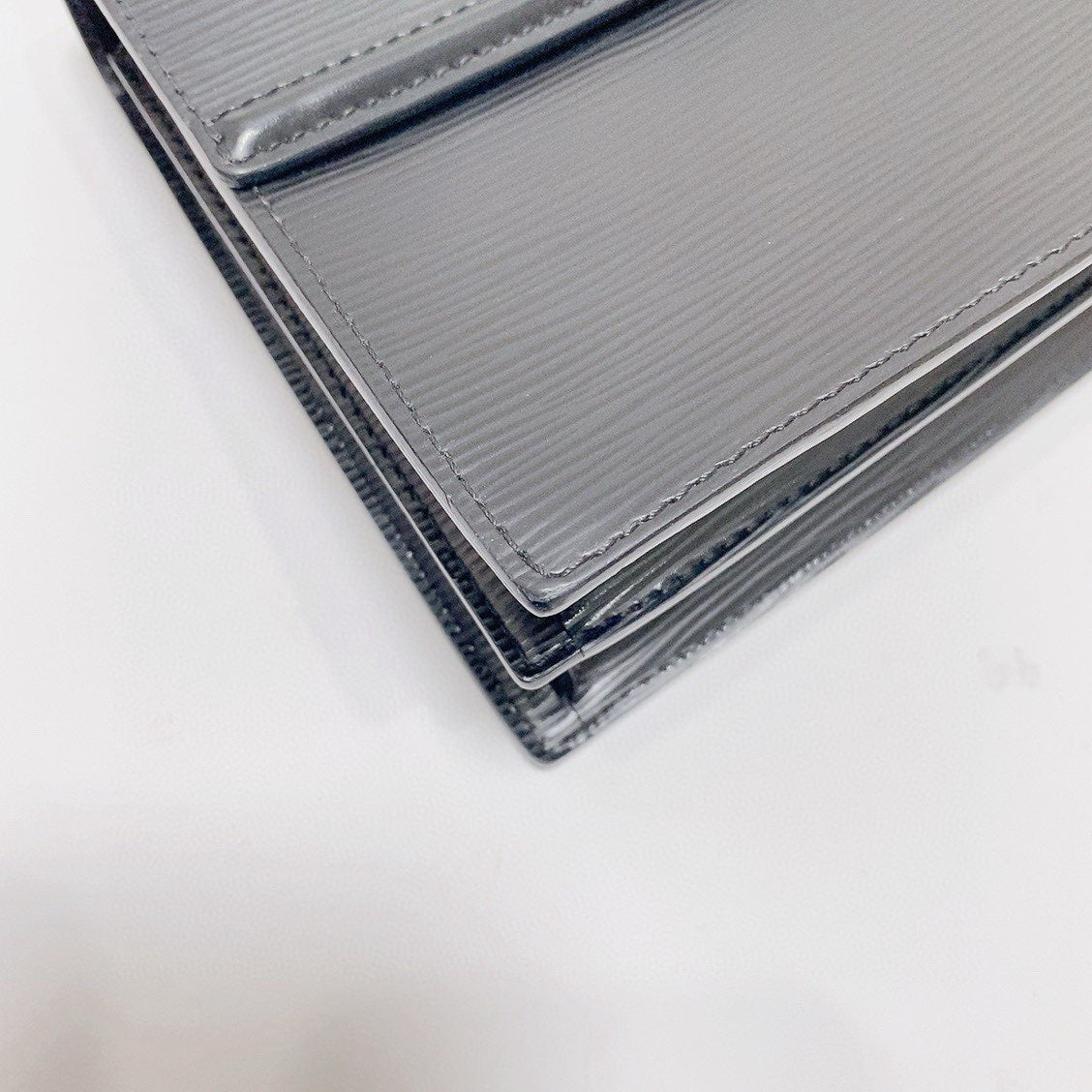 Louis Vuitton - Other - Epi leather - Black - (mini)