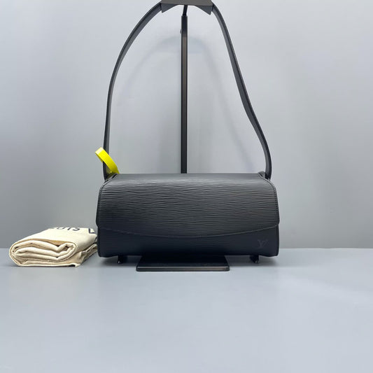Louis Vuitton - Other - Epi leather - Black - (small)