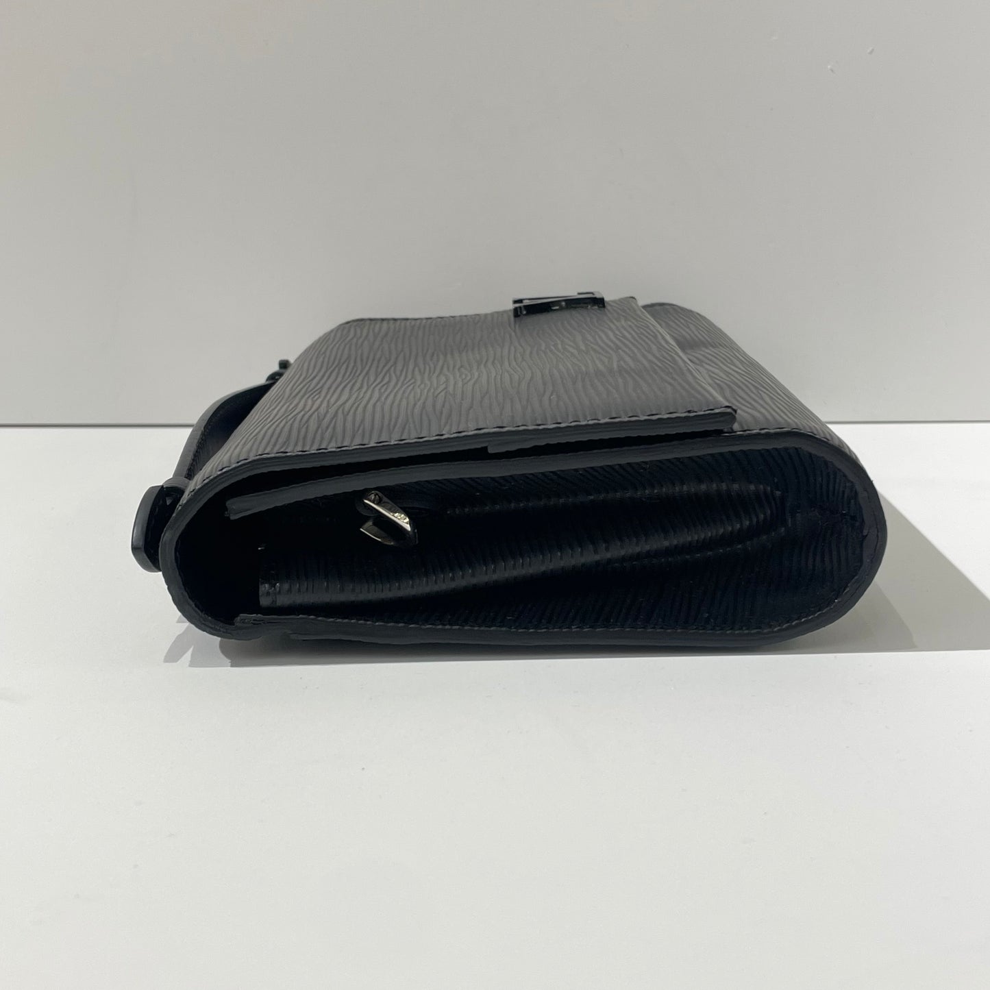 Louis Vuitton - Other - Epi leather - Black - (small)