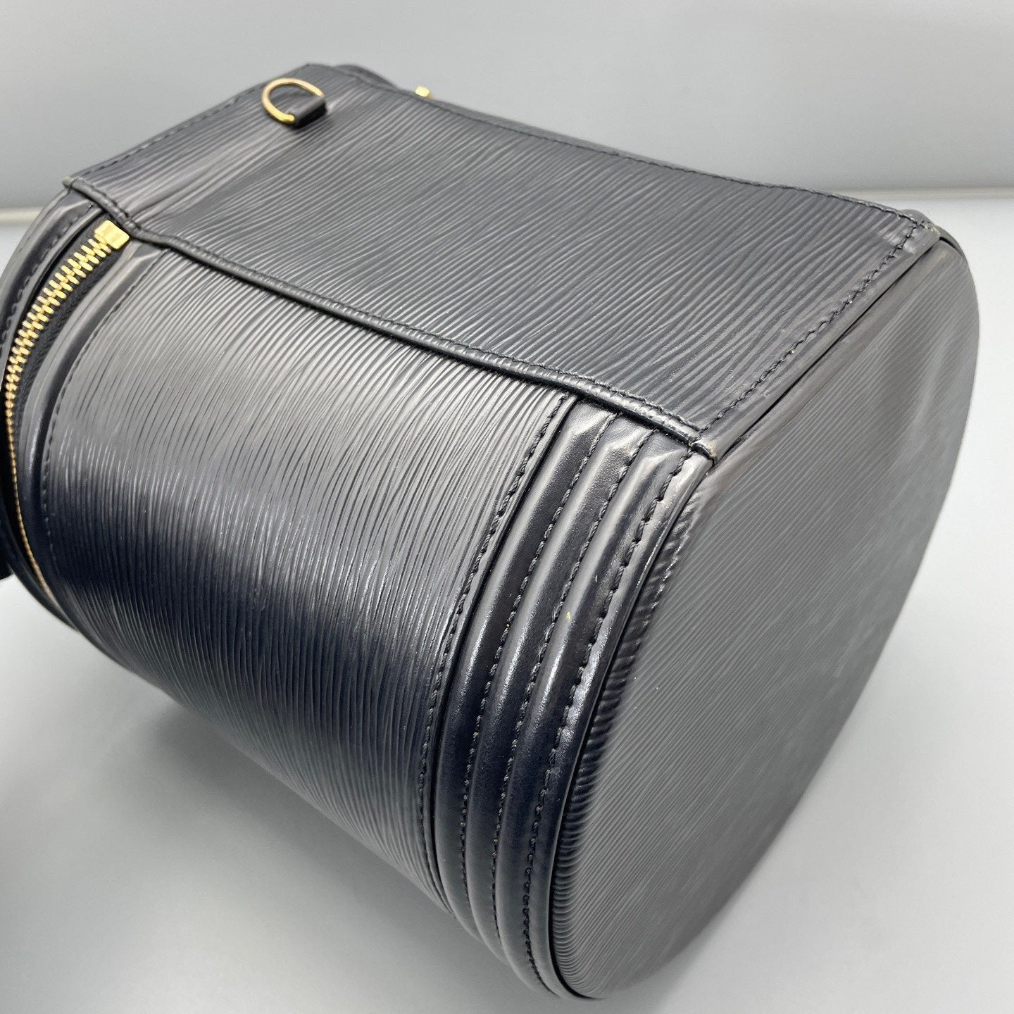 Louis Vuitton - Other - Epi leather - Black - (small)
