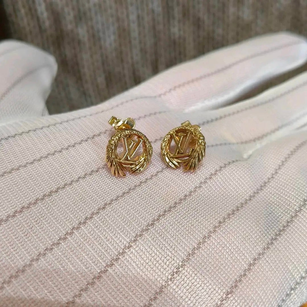 Louis Vuitton - Other - Gold-tone metal - Gold