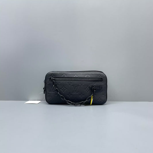 Louis Vuitton - Other - Grained leather - Black - (mini)