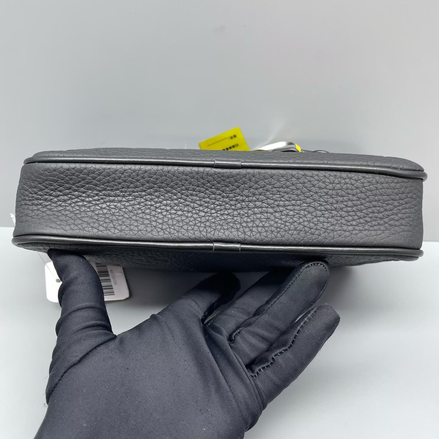 Louis Vuitton - Other - Grained leather - Black - (mini)