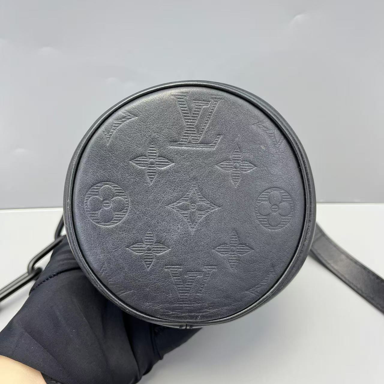 Louis Vuitton - Other - Grained leather - Black - (Mini)