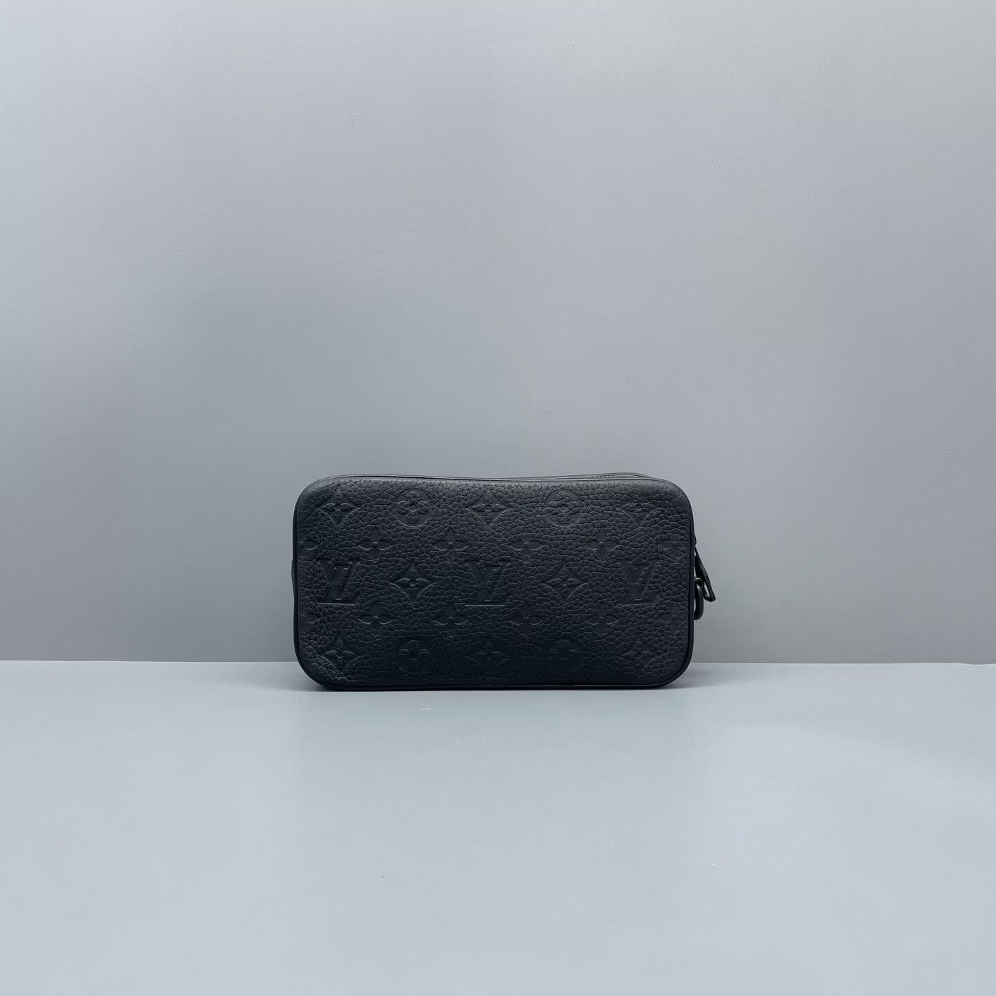 Louis Vuitton - Other - Grained leather - Black - (mini)