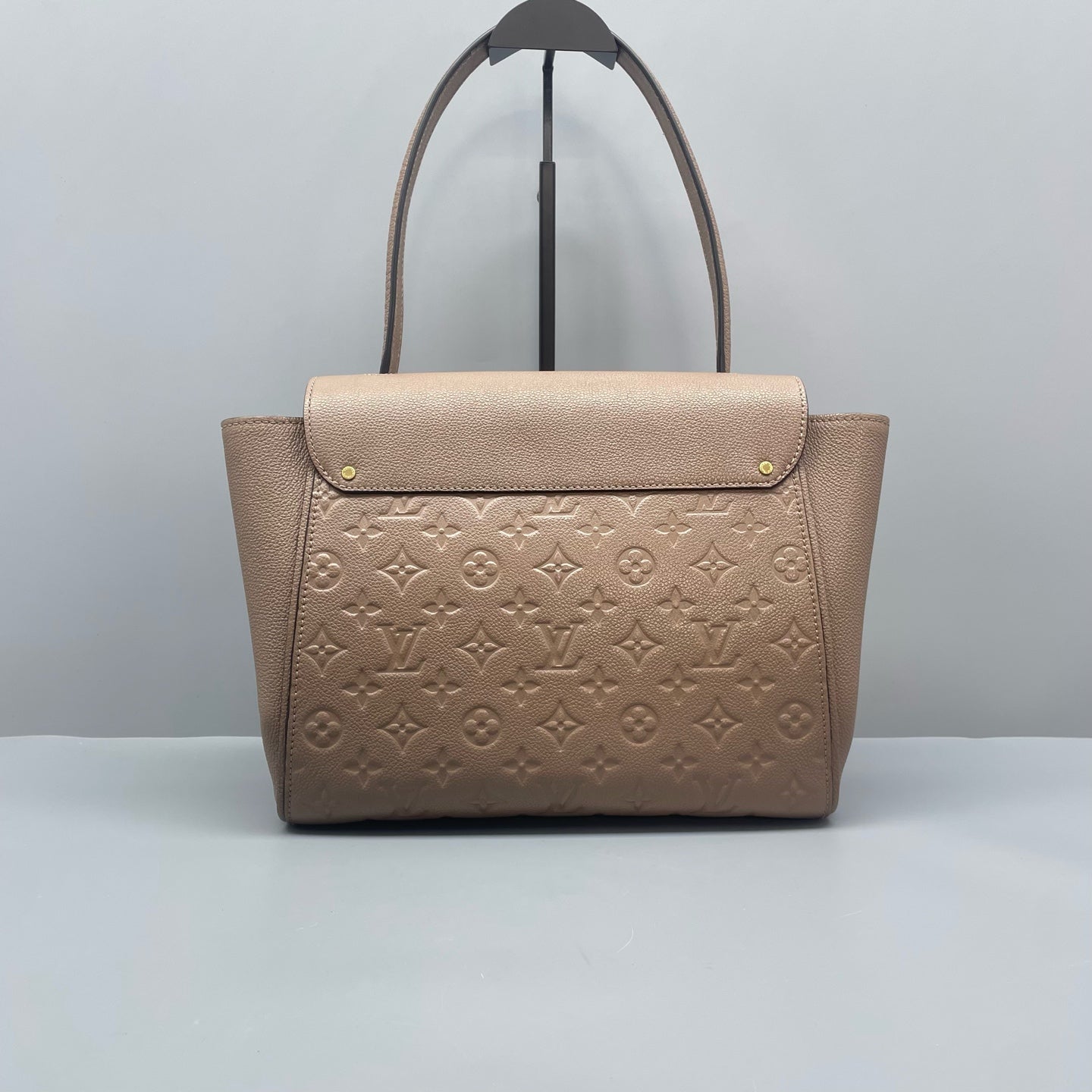 Louis Vuitton - Other - Leather - Beige - (medium)