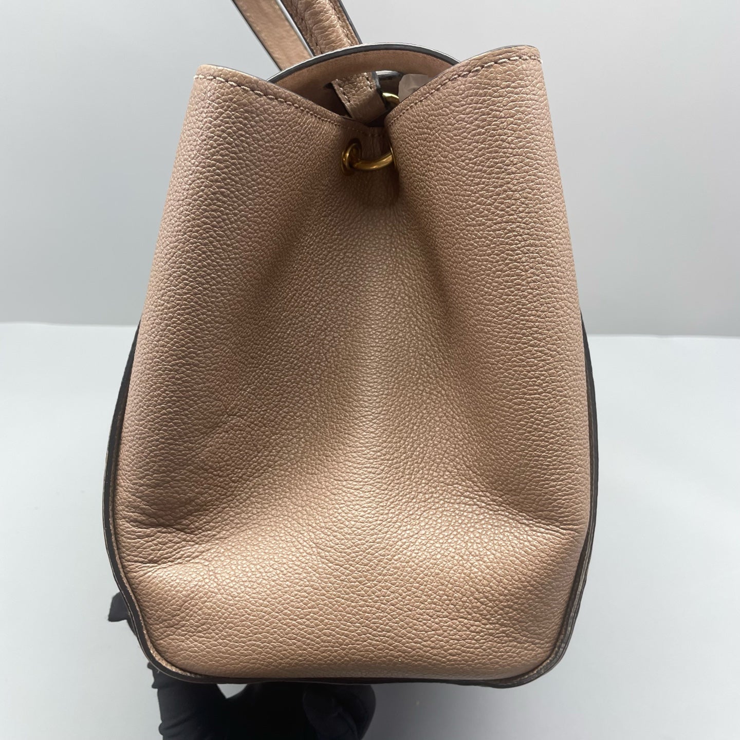 Louis Vuitton - Other - Leather - Beige - (medium)