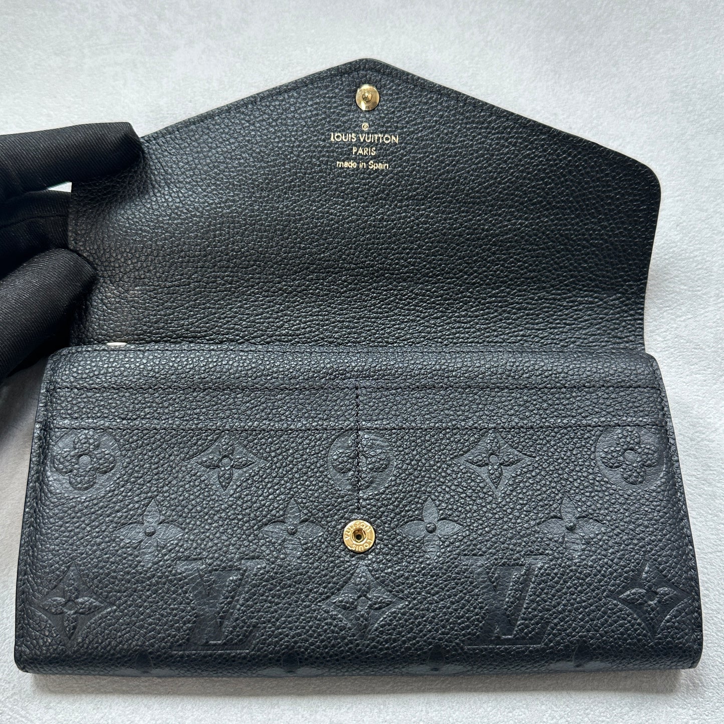 Louis Vuitton - Other - Leather - Black
