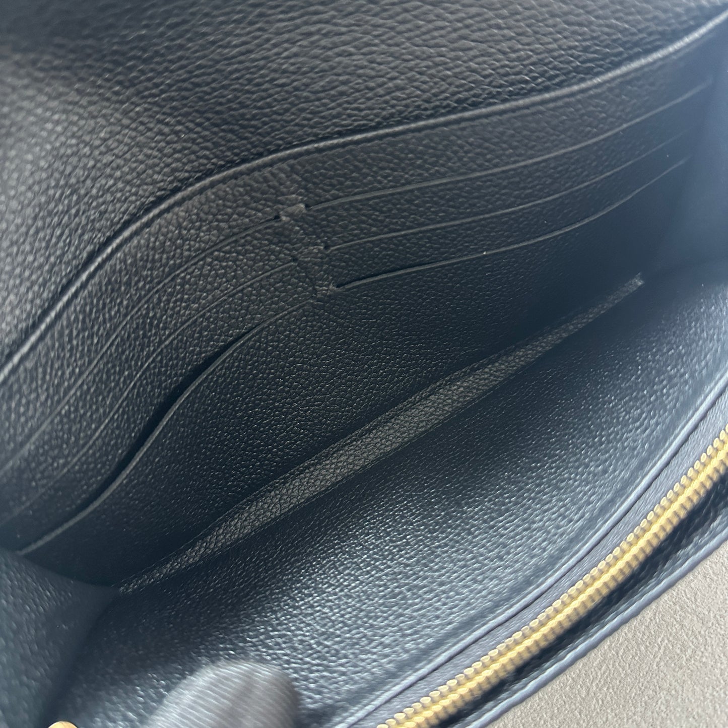 Louis Vuitton - Other - Leather - Black