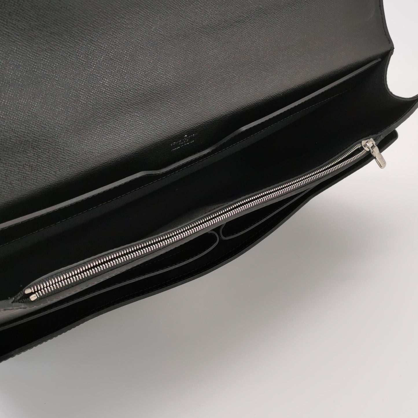 Louis Vuitton - Other - Leather - Black - (large)