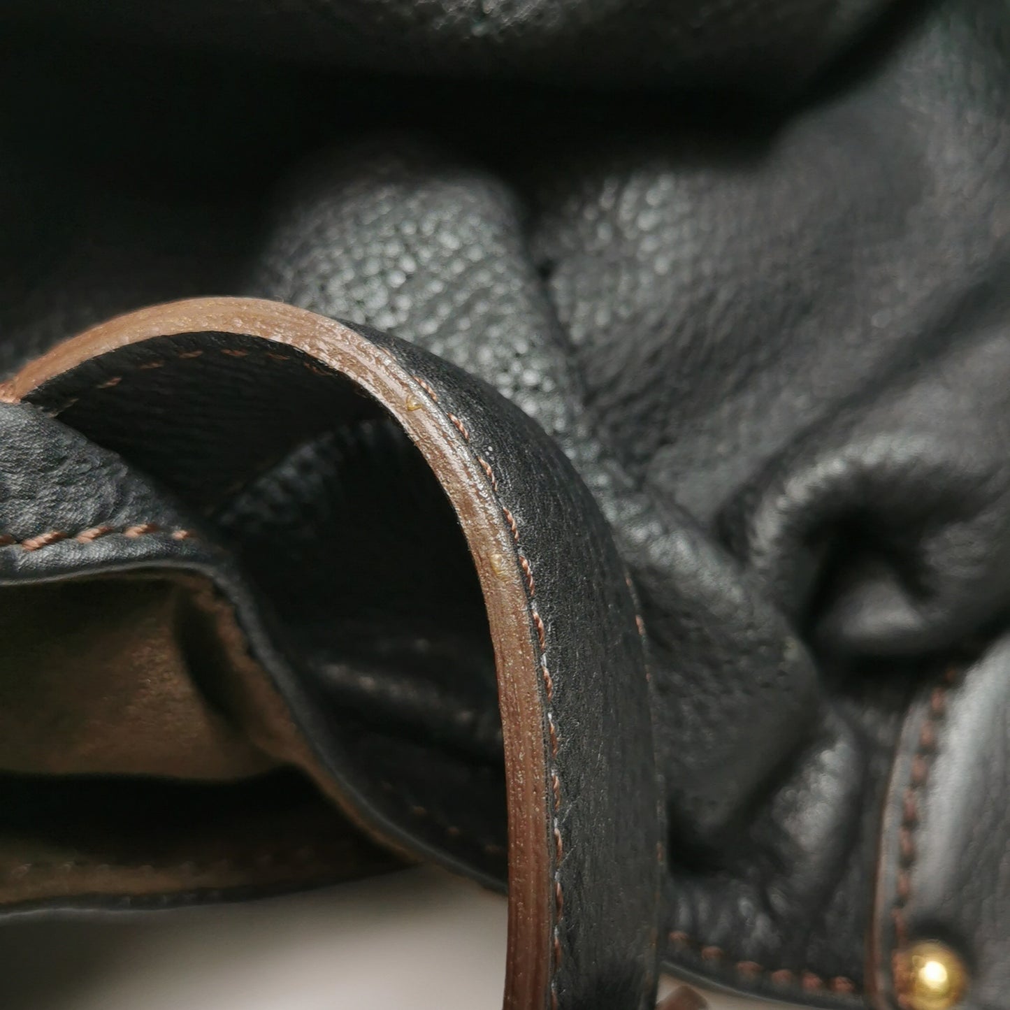 Louis Vuitton - Other - Leather - Black - (large)