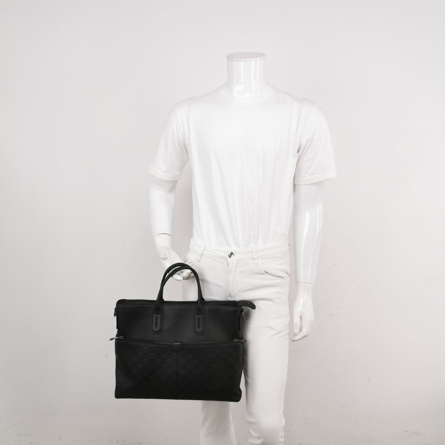 Louis Vuitton - Other - Leather - Black - (medium)