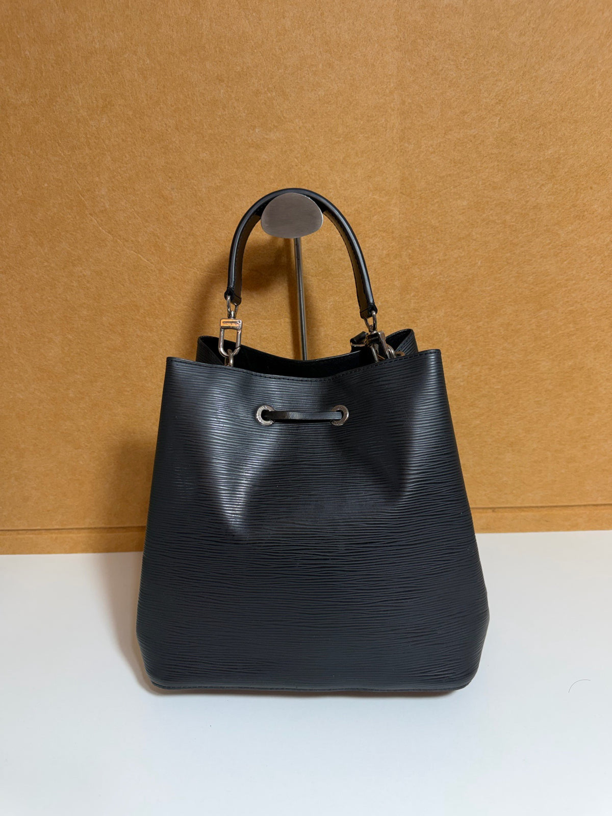 Louis Vuitton - Other - Leather - Black - (Medium)