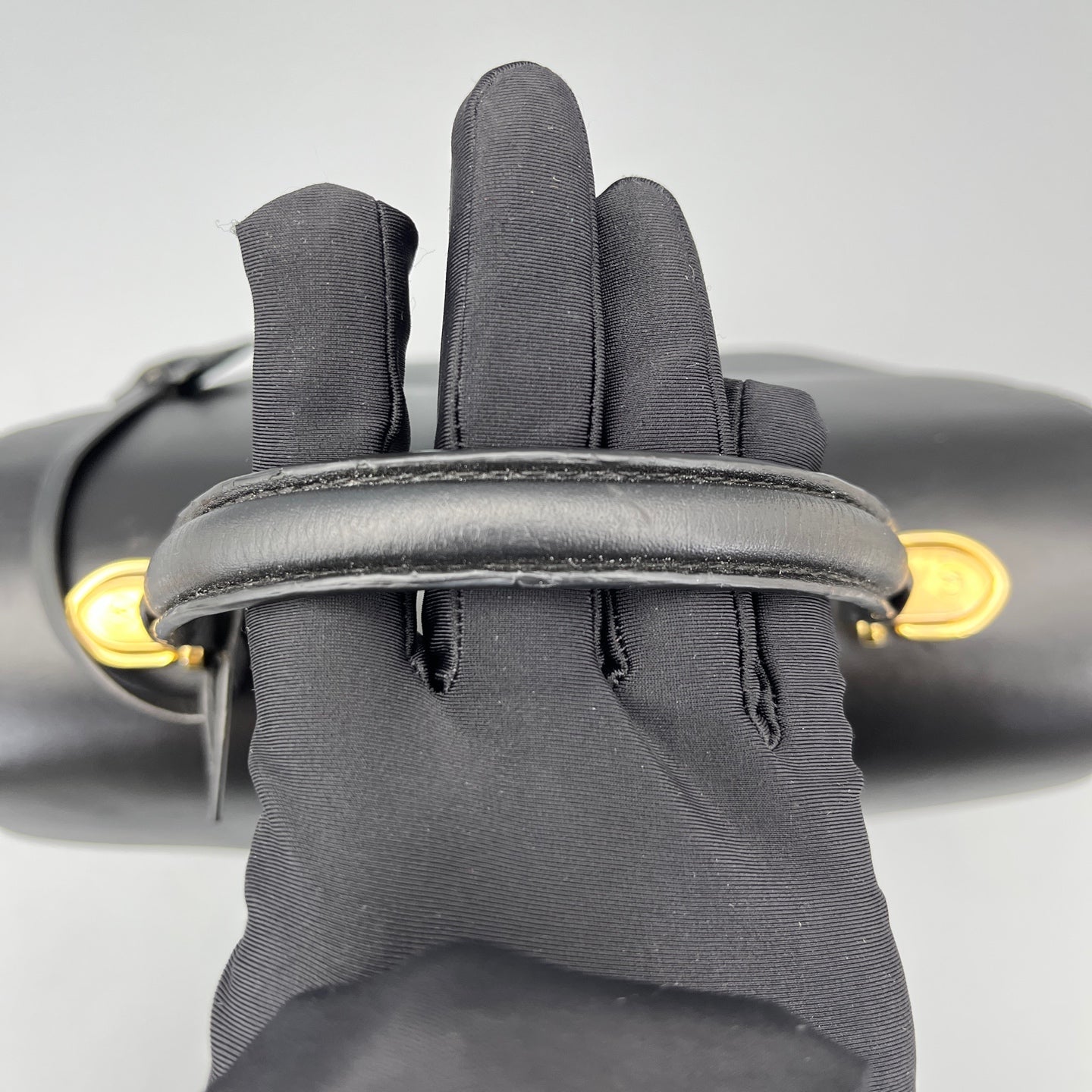 Louis Vuitton - Other - Leather - Black - (medium)