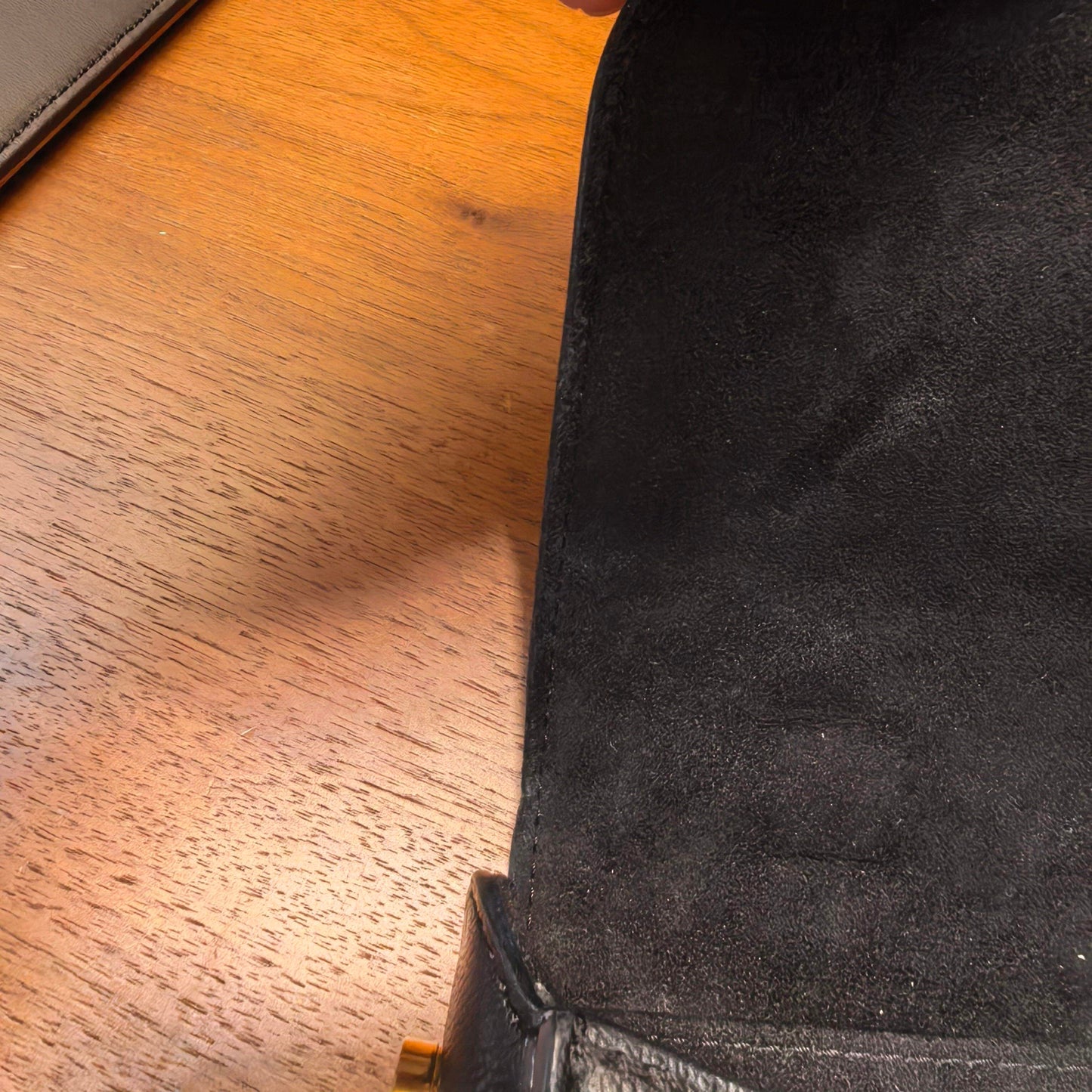 Louis Vuitton - Other - Leather - Black - (medium)