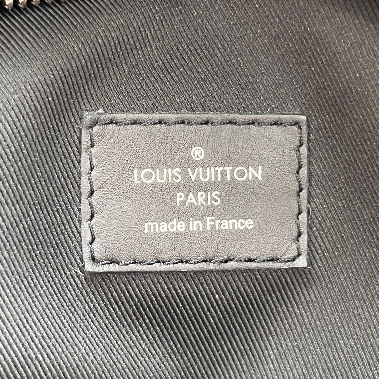 Louis Vuitton - Other - Leather - Black - (medium)