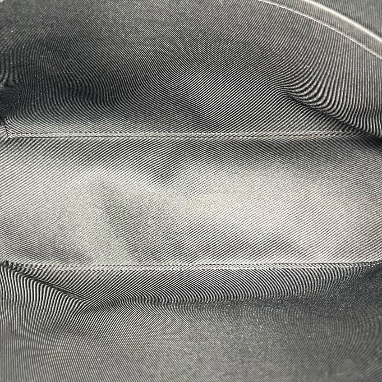 Louis Vuitton - Other - Leather - Black - (medium)