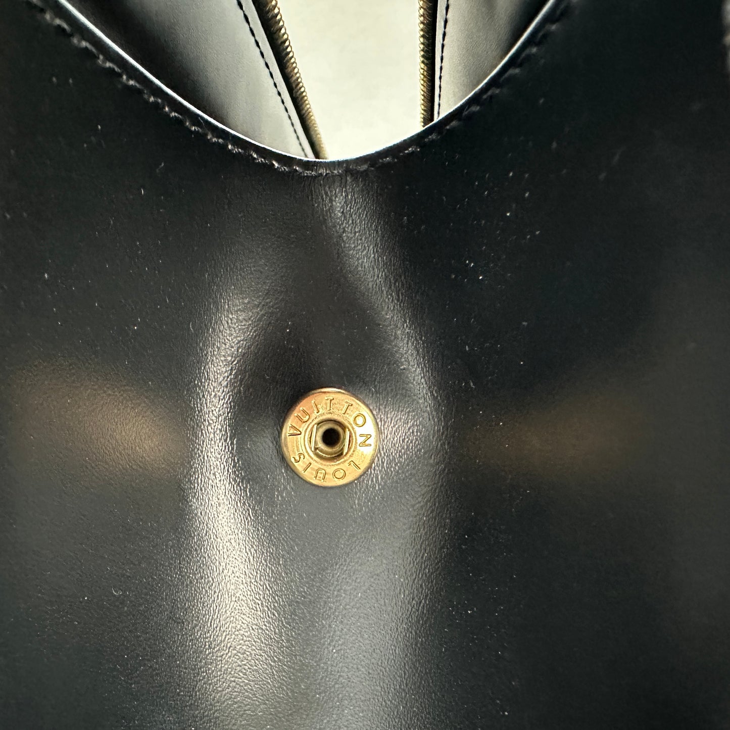 Louis Vuitton - Other - Leather - Black - (medium)