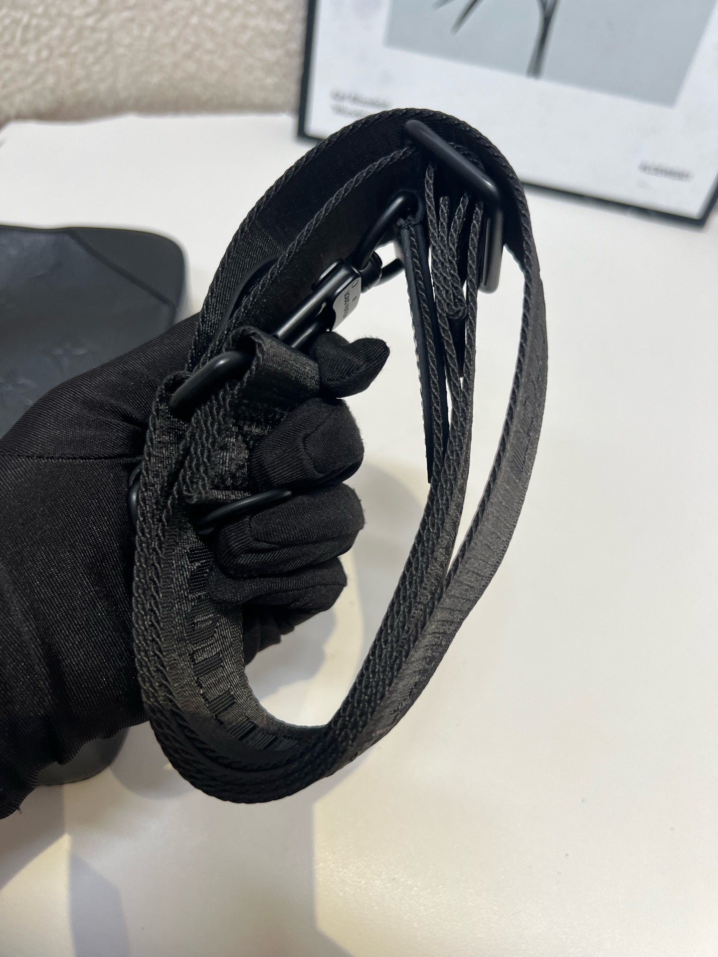 Louis Vuitton - Other - Leather - Black - (medium)