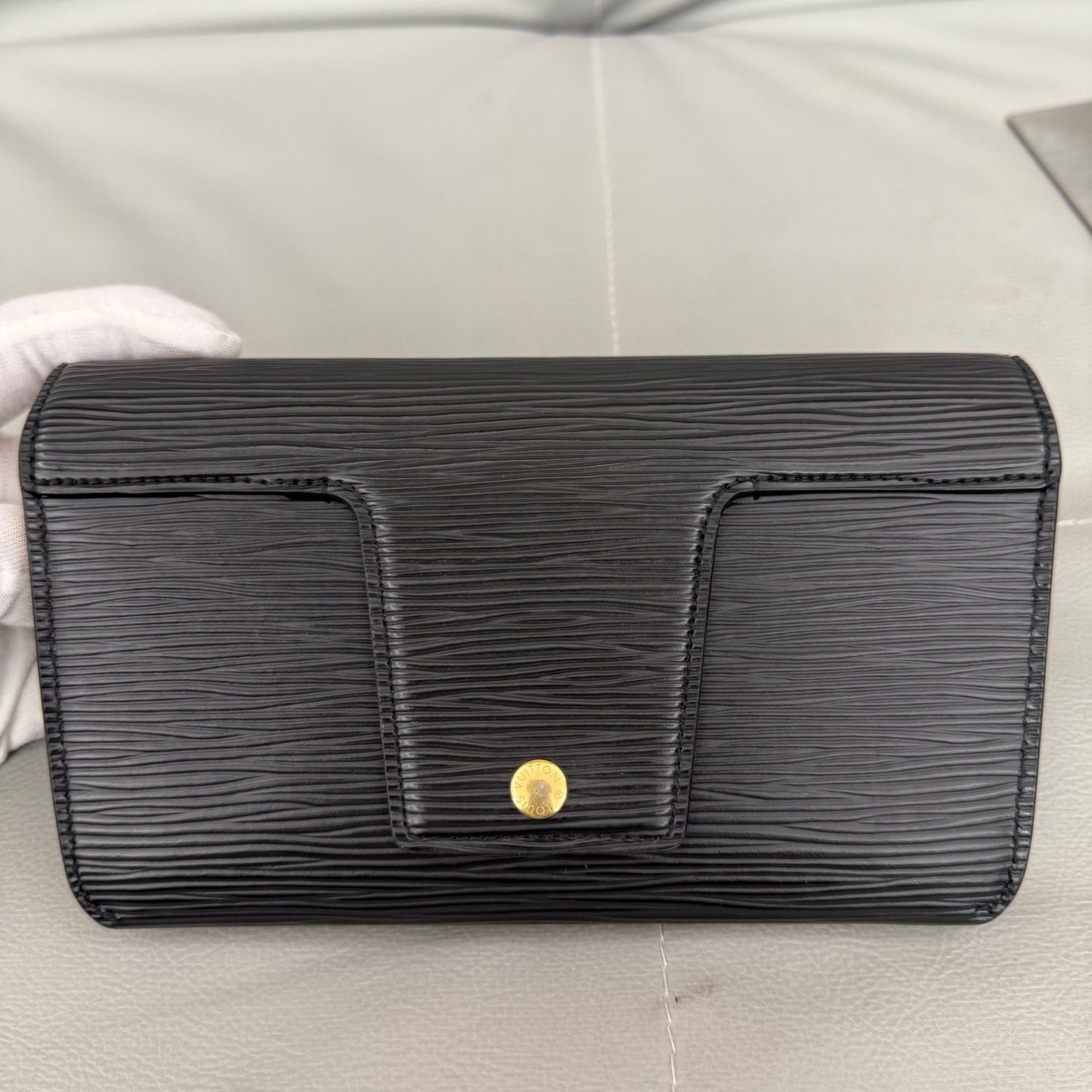 Louis Vuitton - Other - Leather - Black - (mini)