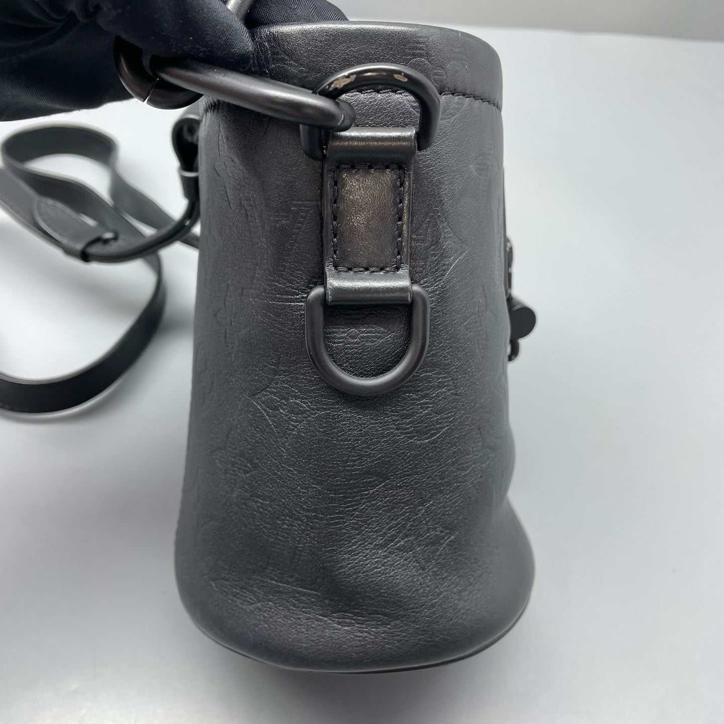 Louis Vuitton - Other - Leather - Black - (mini)