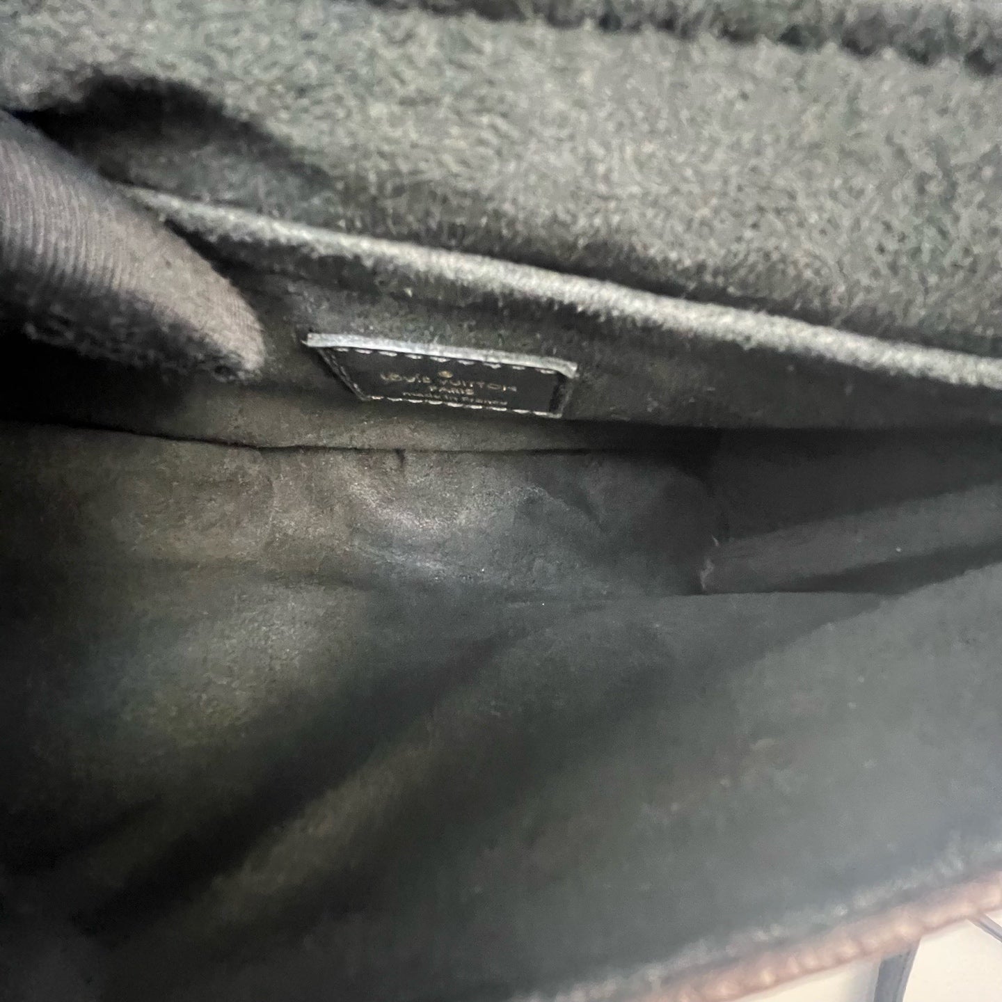 Louis Vuitton - Other - Leather - Black - (mini)