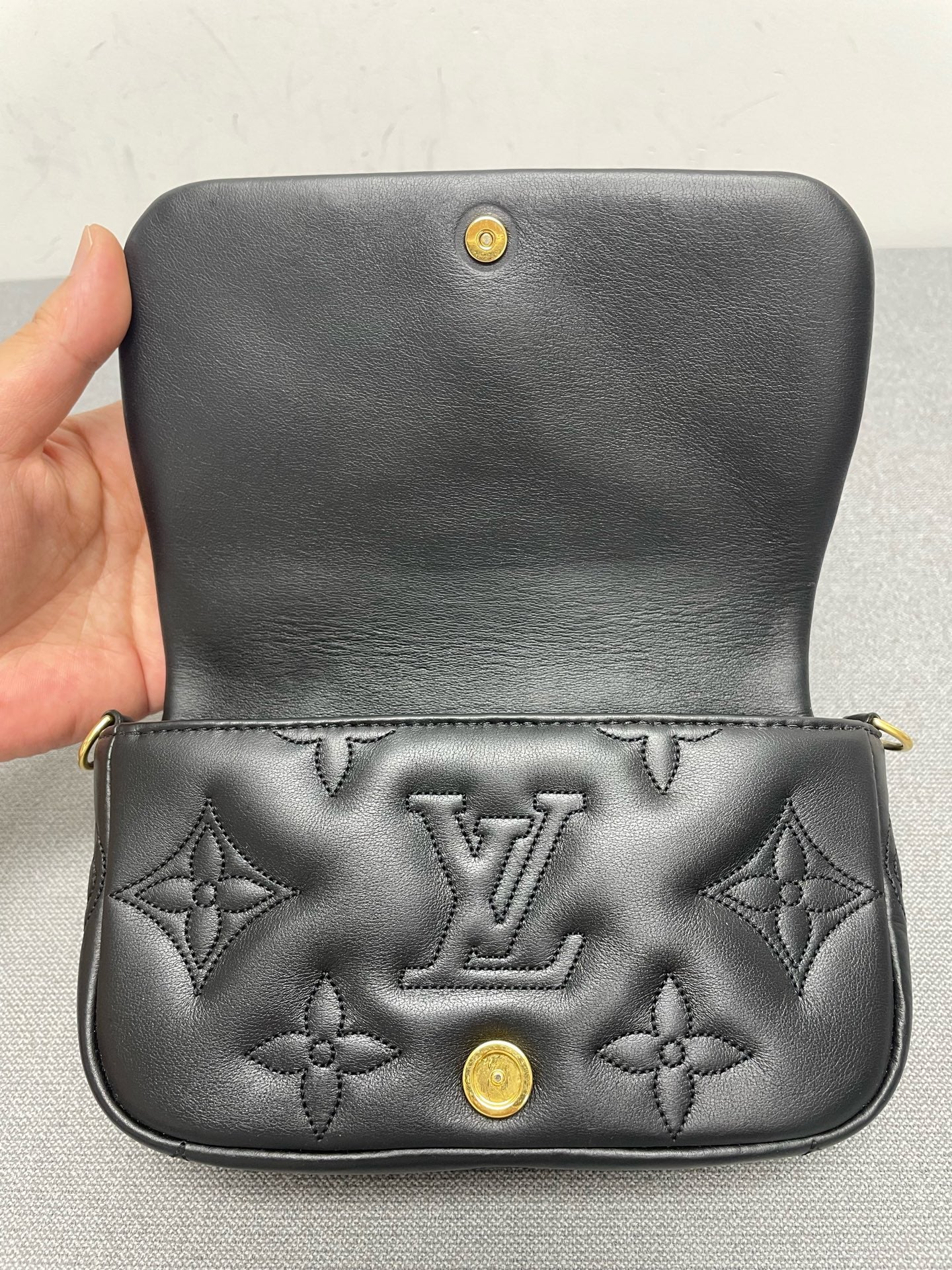 Louis Vuitton - Other - Leather - Black - (mini)