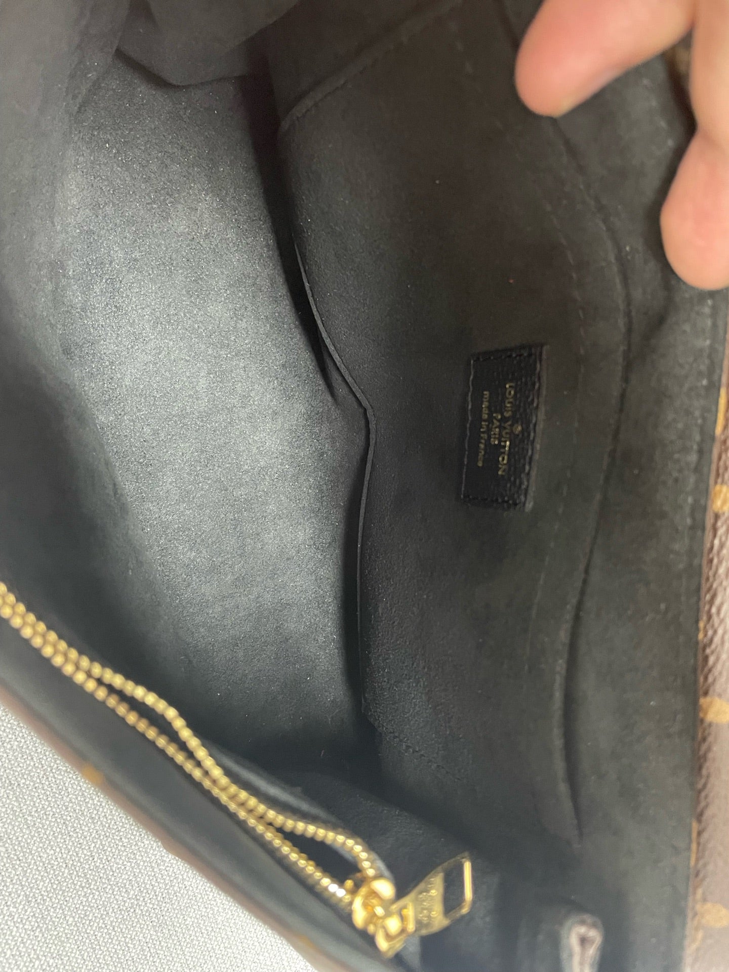 Louis Vuitton - Other - Leather - Black - (mini)