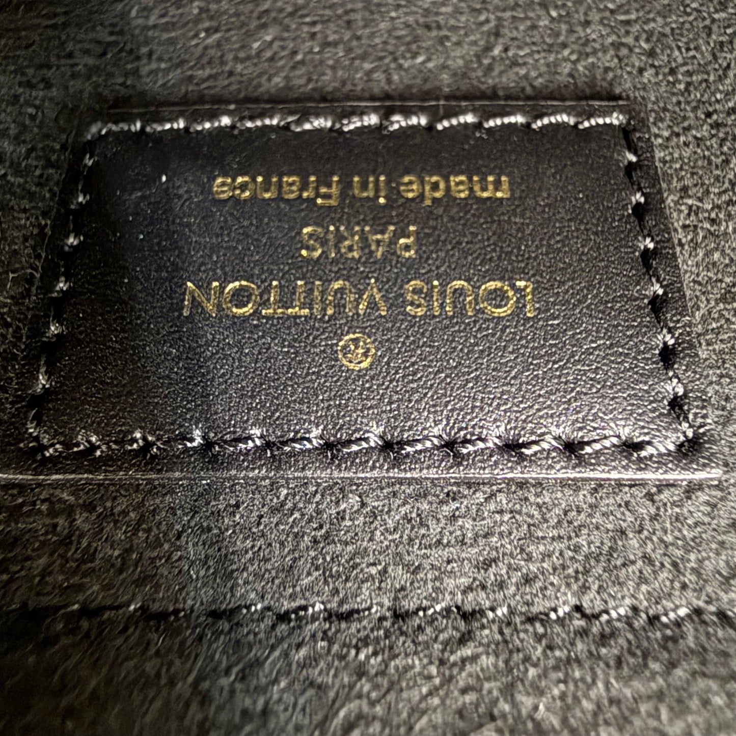 Louis Vuitton - Other - Leather - Black - (mini)