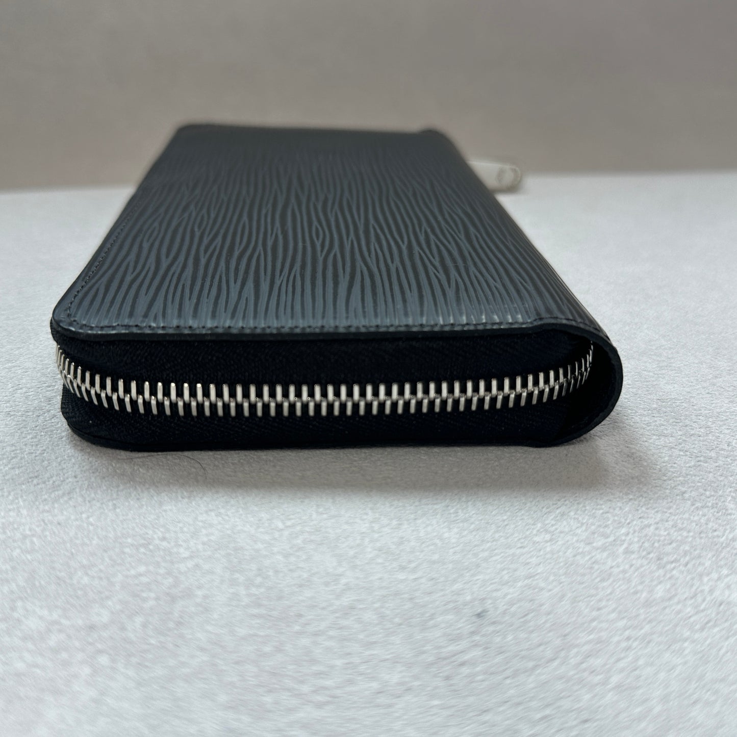 Louis Vuitton - Other - Leather - Black - (Other)
