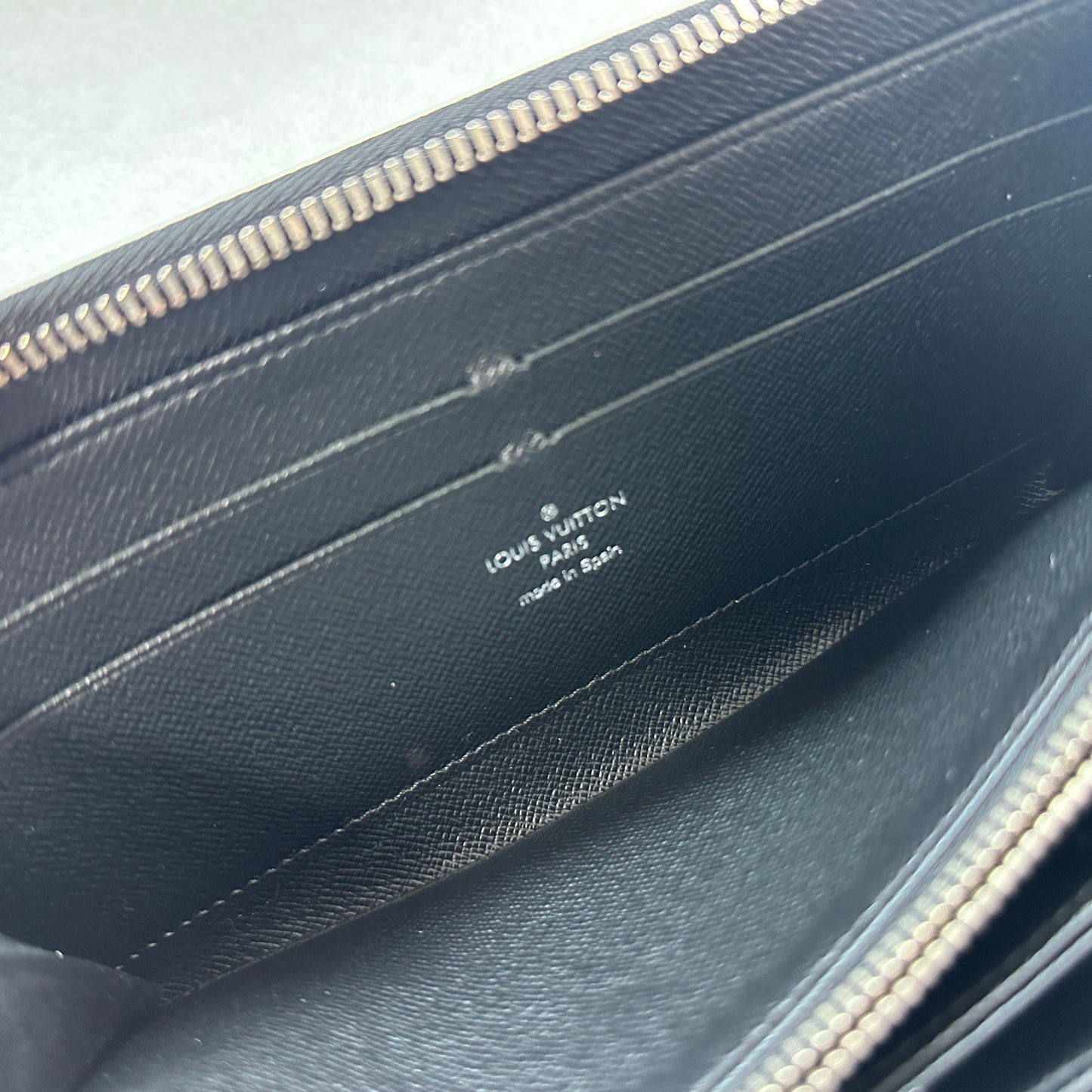Louis Vuitton - Other - Leather - Black - (Other)