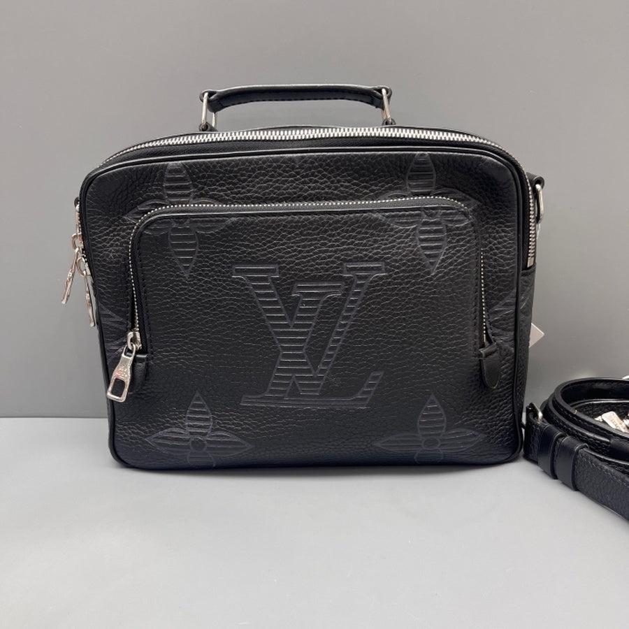 Louis Vuitton - Other - Leather - Black - (Small)