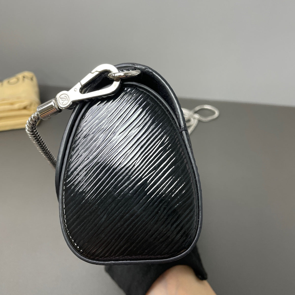 Louis Vuitton - Other - Leather - Black - (Small)
