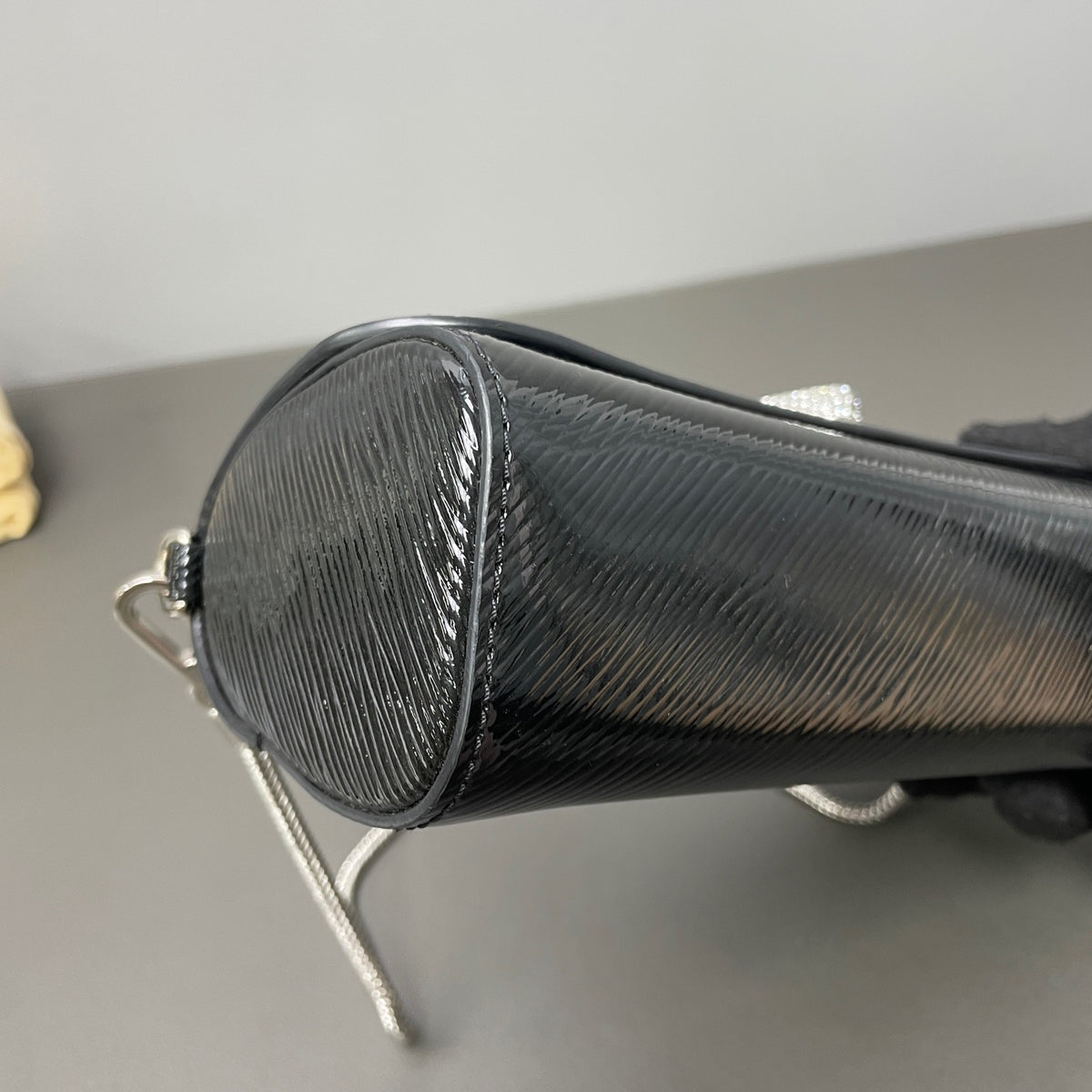 Louis Vuitton - Other - Leather - Black - (Small)