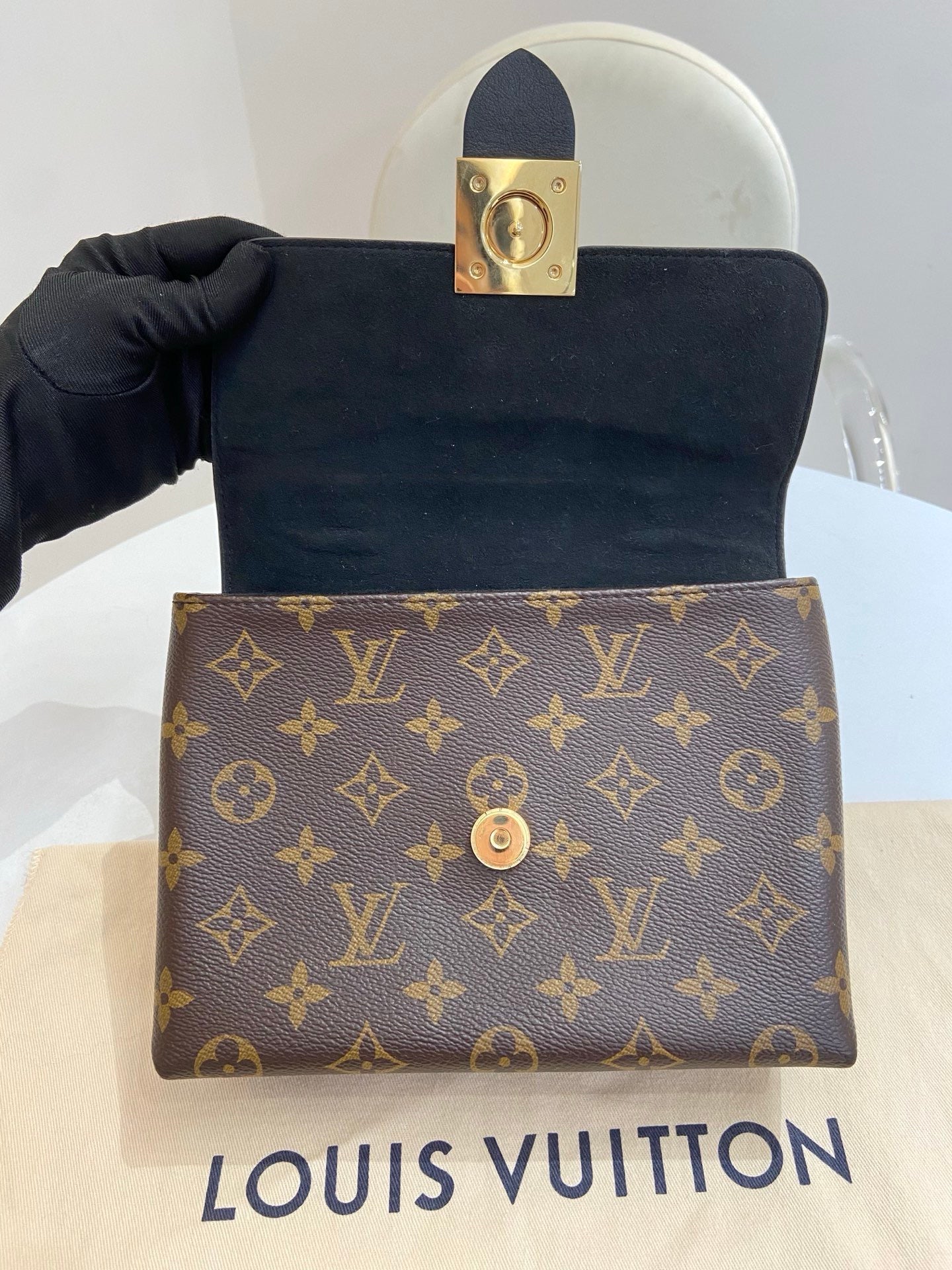Louis Vuitton - Other - Leather - Black - (small)