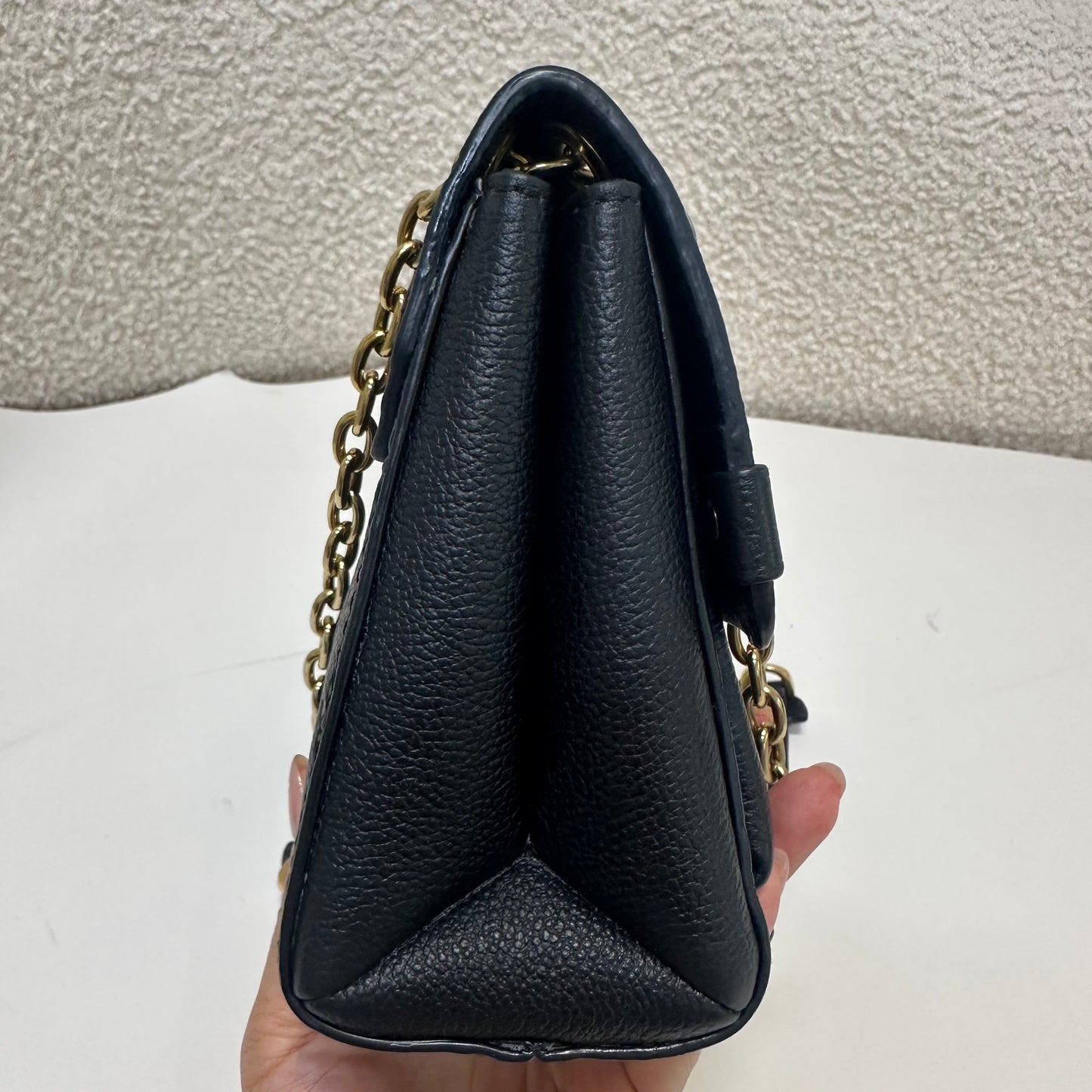 Louis Vuitton - Other - Leather - Black - (small)