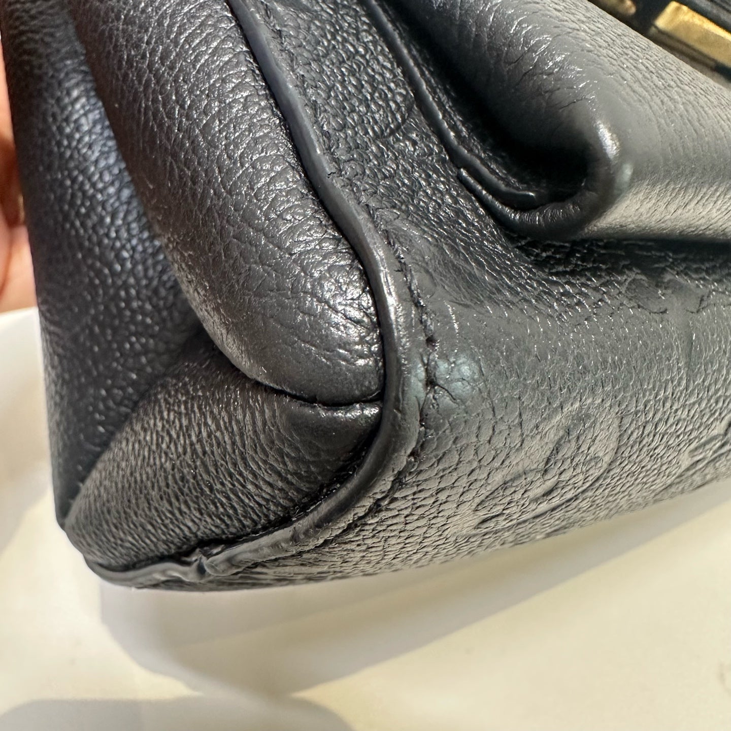 Louis Vuitton - Other - Leather - Black - (small)