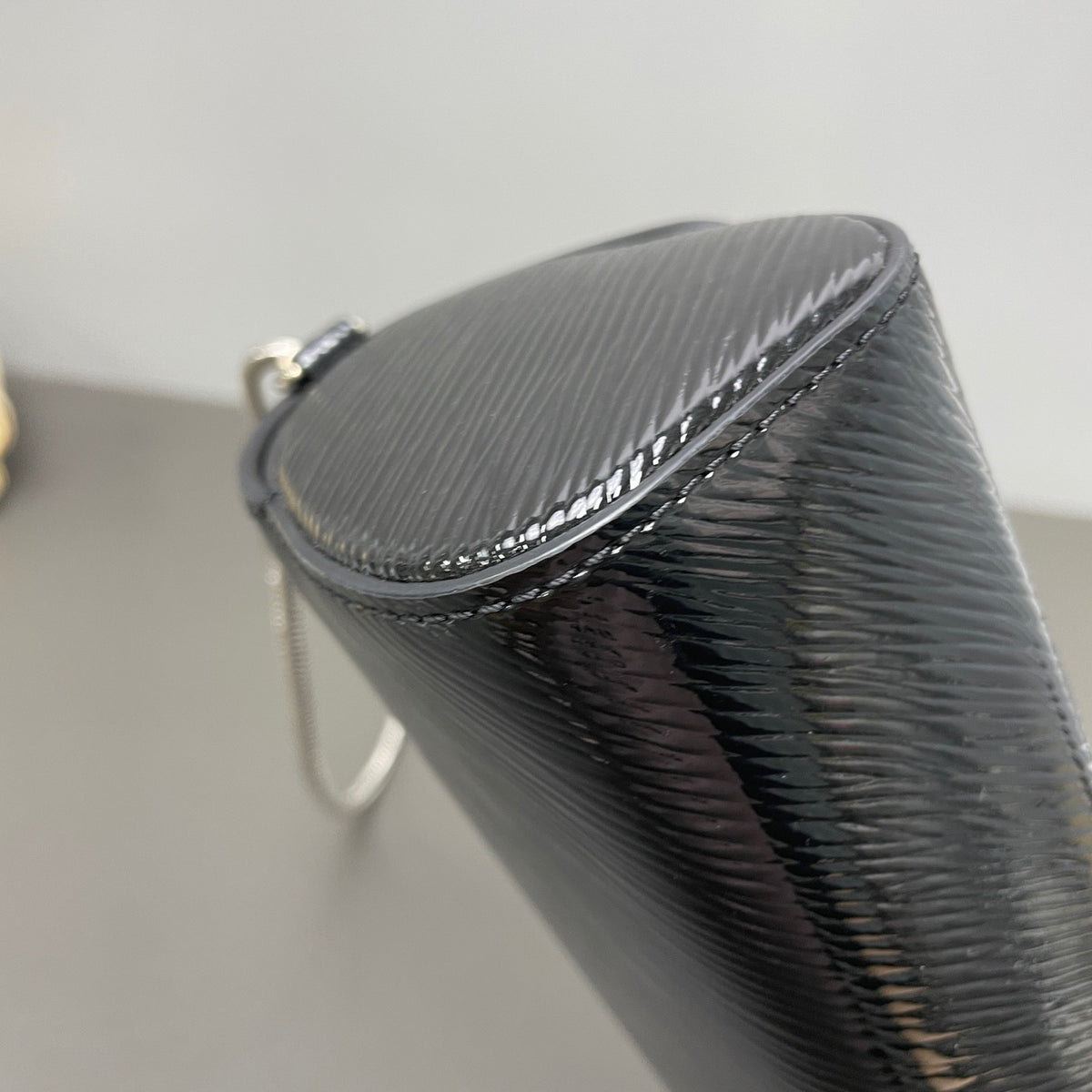 Louis Vuitton - Other - Leather - Black - (Small)