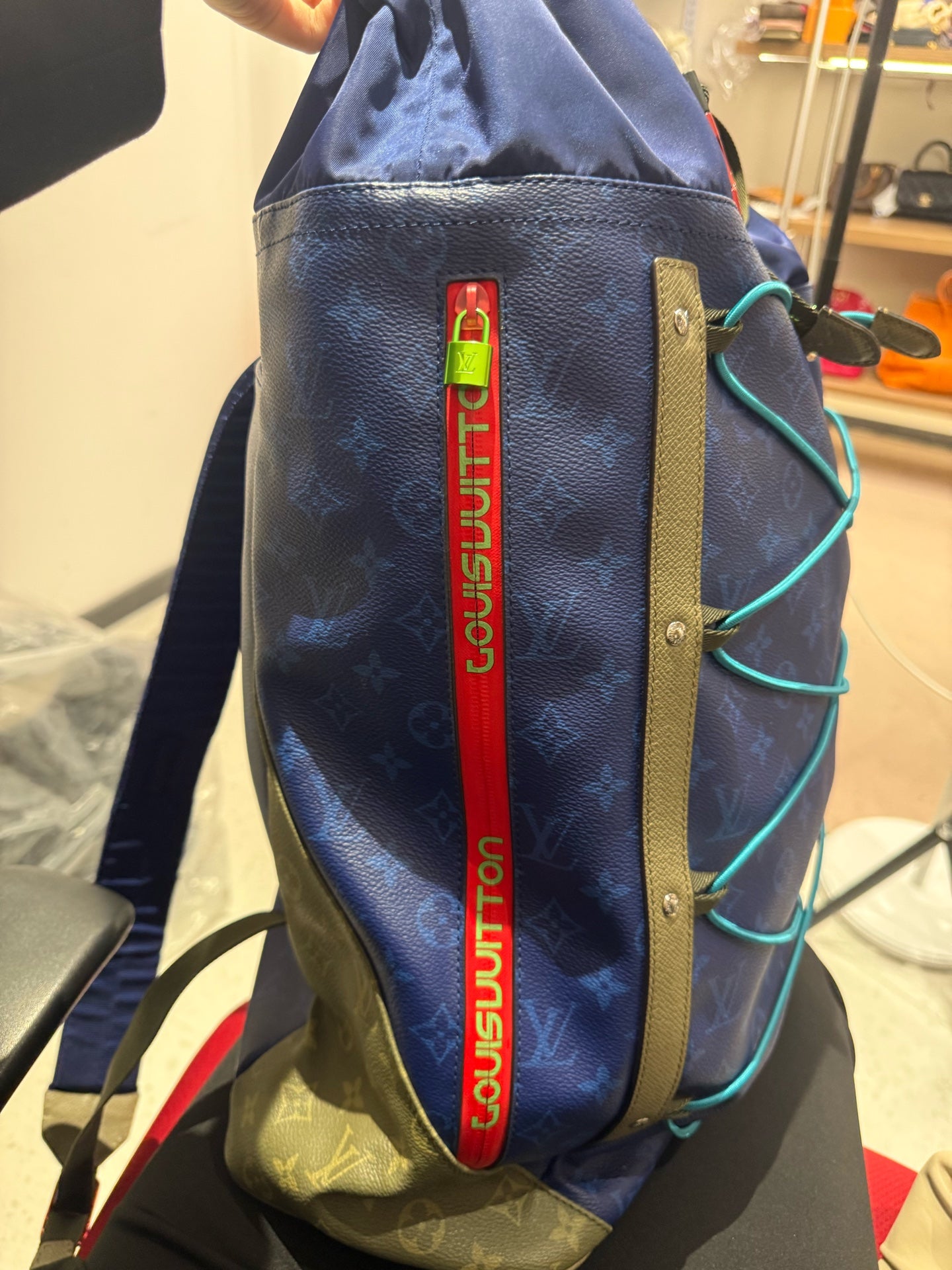 Louis Vuitton - Other - Leather - Blue - (large)
