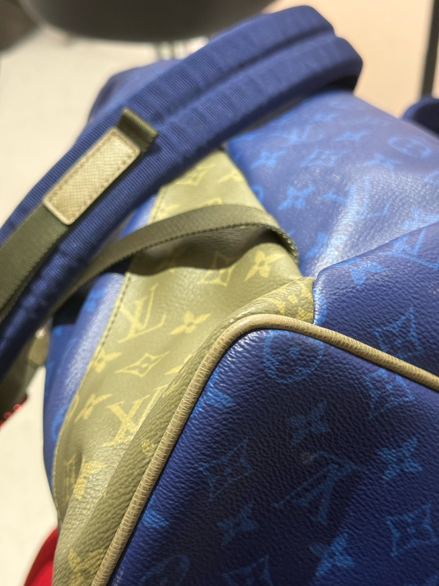 Louis Vuitton - Other - Leather - Blue - (large)