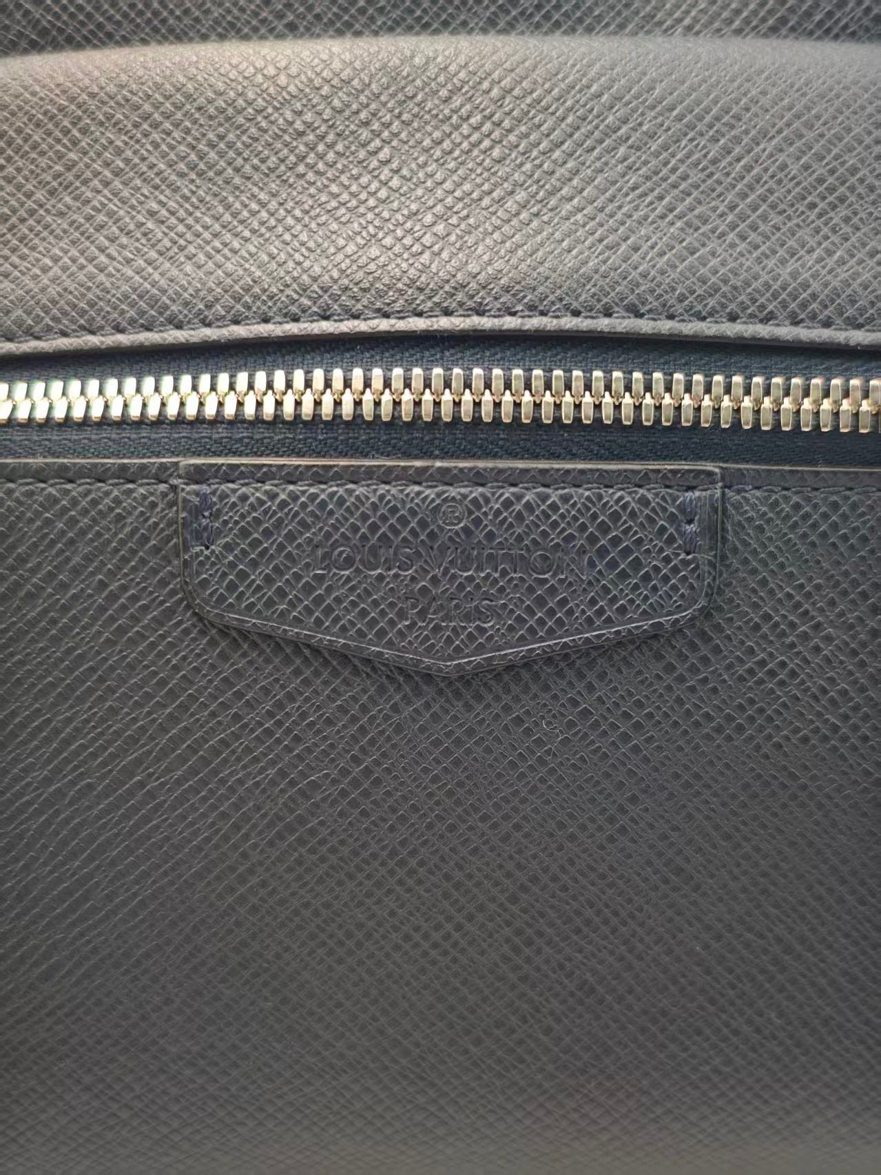 Louis Vuitton - Other - Leather - Blue - (medium)