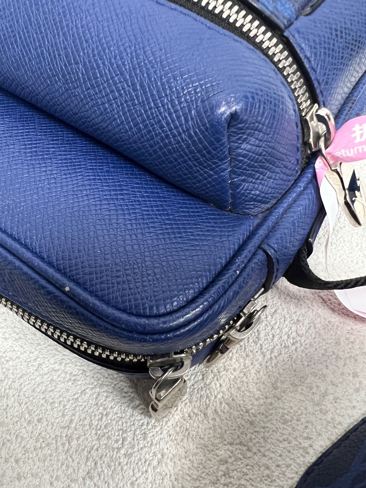 Louis Vuitton - Other - Leather - Blue - (medium)