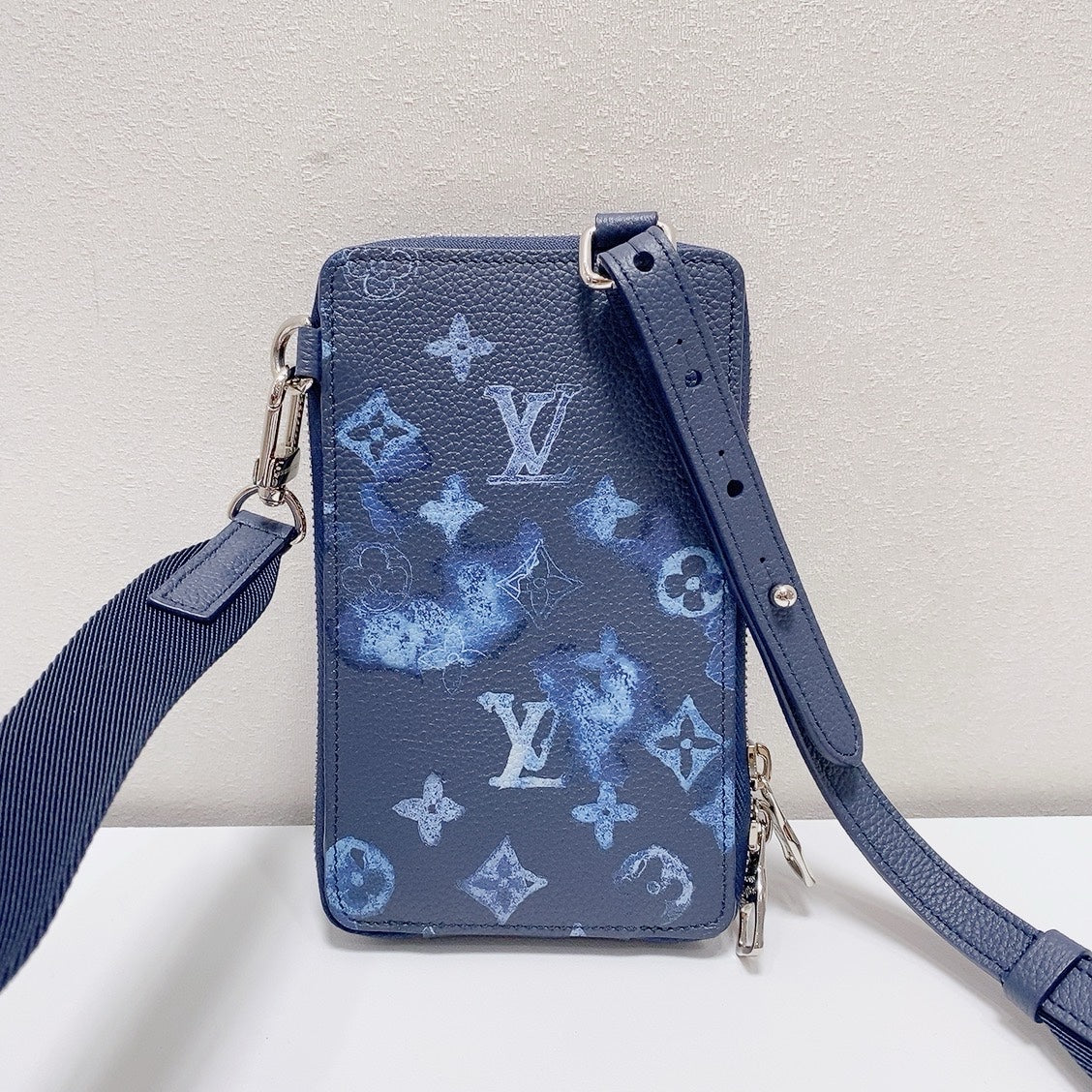 Louis Vuitton - Other - Leather - Blue - (mini)