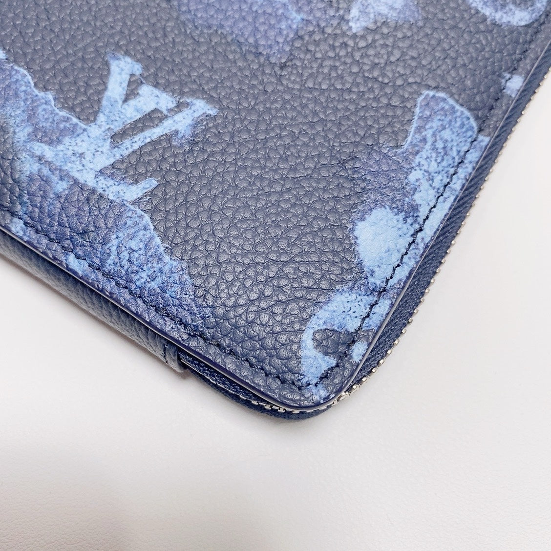 Louis Vuitton - Other - Leather - Blue - (mini)