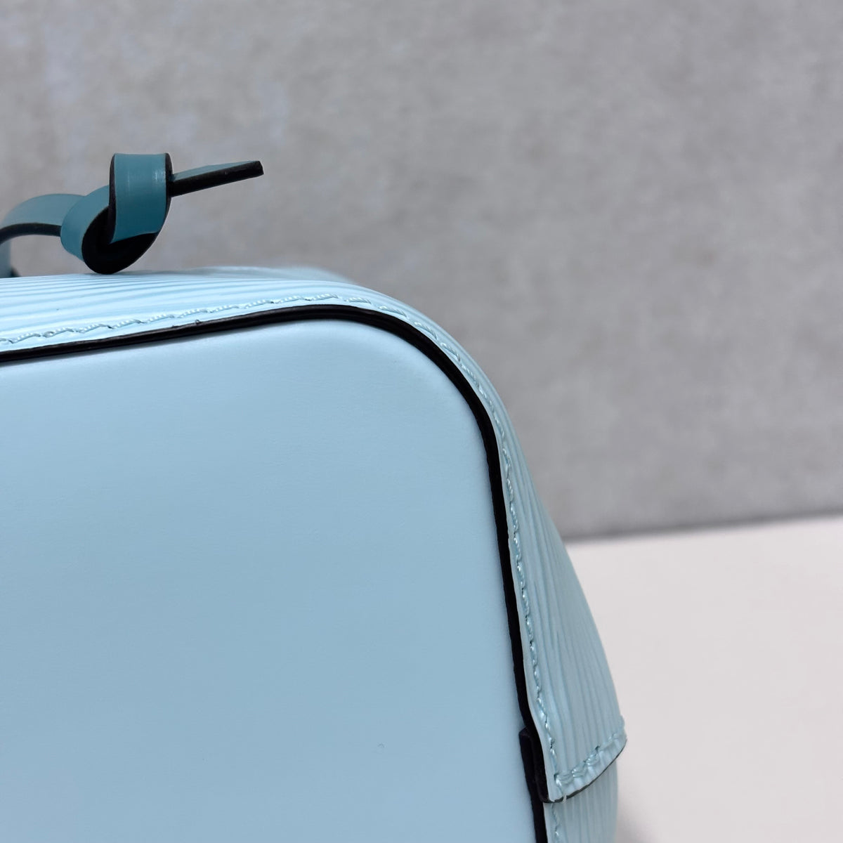 Louis Vuitton - Other - Leather - Blue - (small)