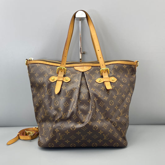 Louis Vuitton - Other - Leather - Brown - (large)