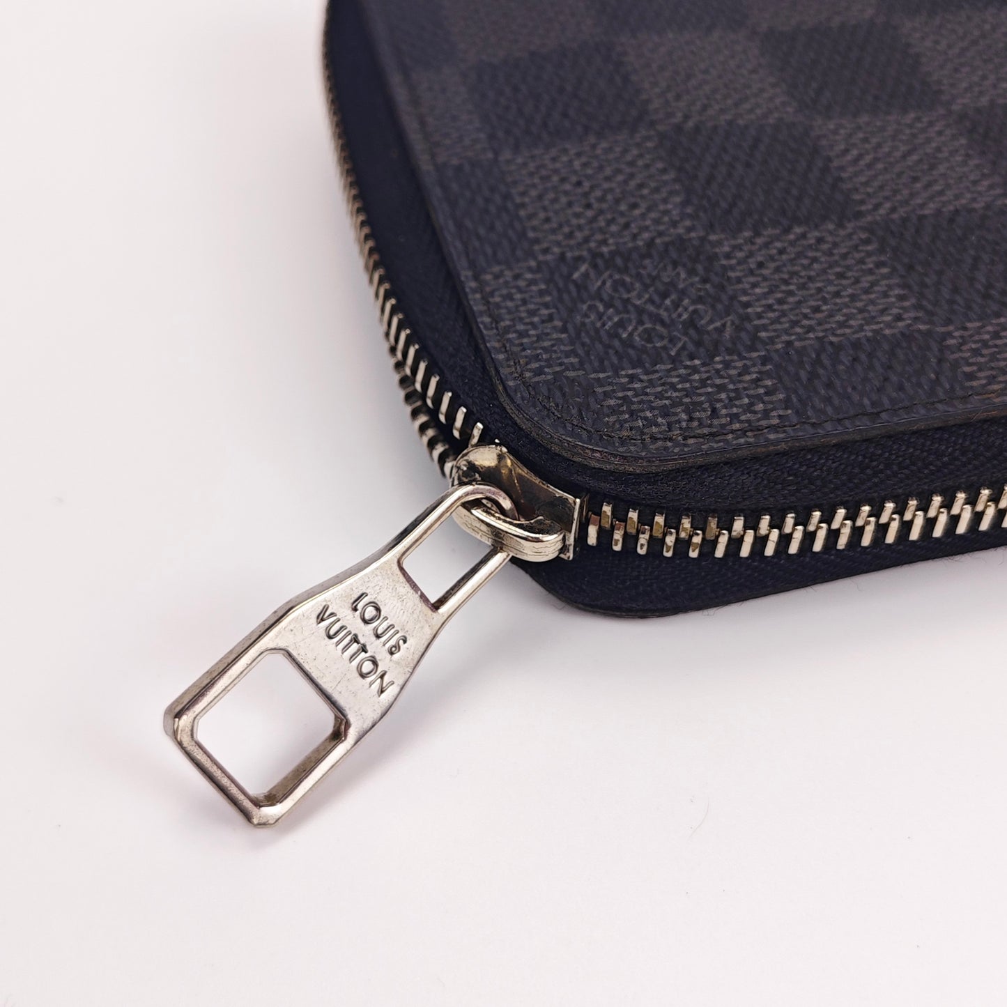 Louis Vuitton - Other - Leather - Brown - (large)