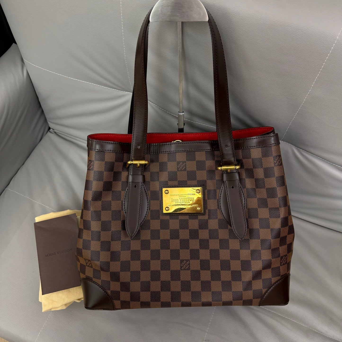 Louis Vuitton - Other - Leather - Brown - (medium)